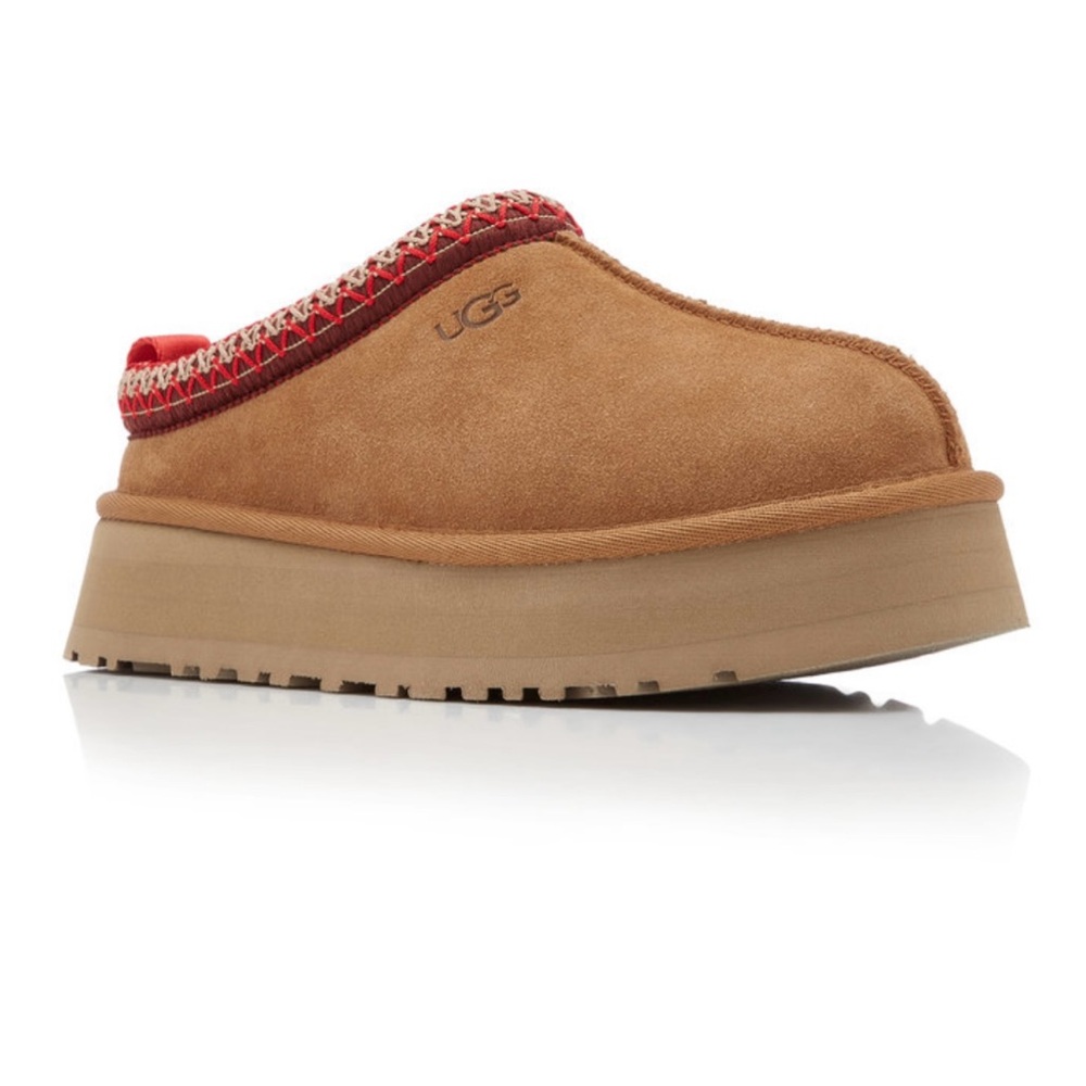 Ugg tazz suede platform slippers size 6